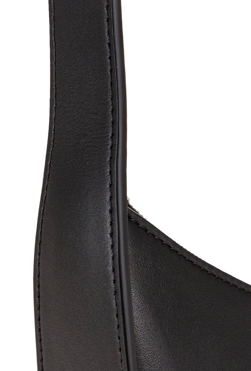 【即納OK】THE ROW Half Moon バッグ レザー Half Moon Bag Black in Leather – The Row